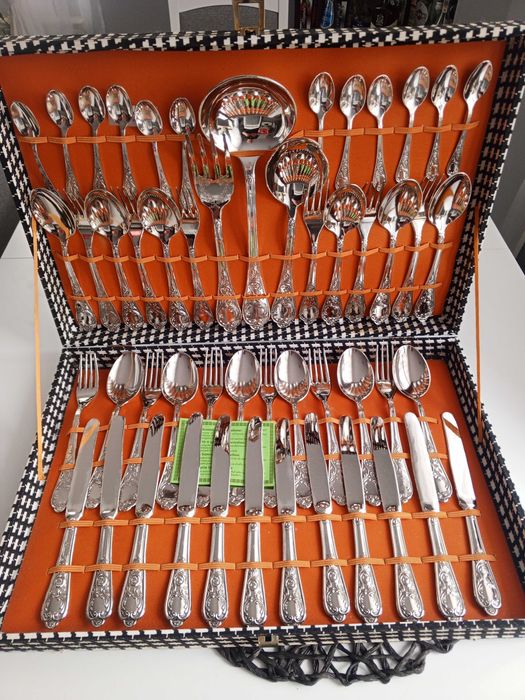 Sztućce srebrne zestaw