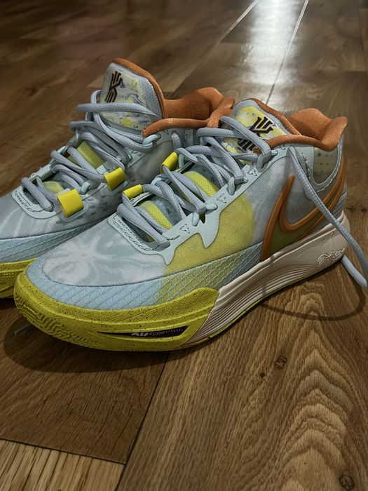 Оригінал Nike Kyrie 8 Eagle DJ6017-400, р. 39