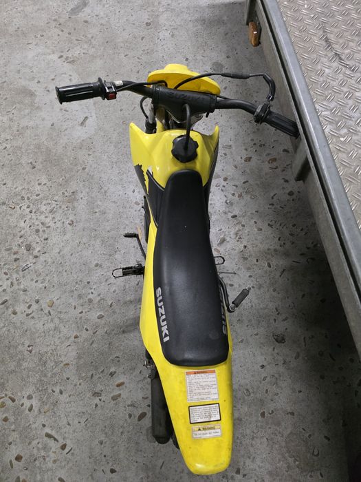 Suzuki JR 50   .
