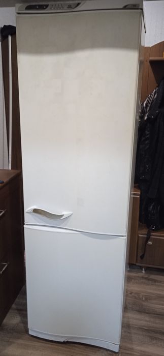 Холодильник  Atlant