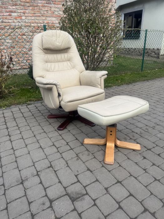 Крісло з пуфом шкіряне реклайнер (00133) релакс