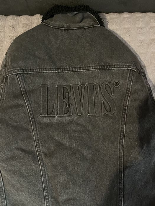 Джинсовка Levis хс