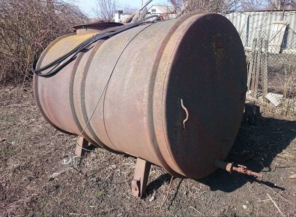 Железная бочка 3 куба цистерна