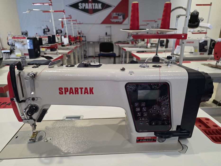 Промышленная прямострочная швейная машина