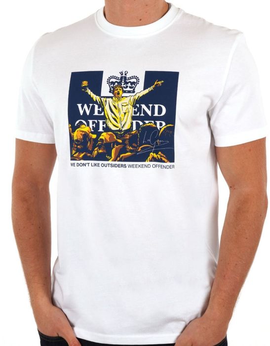 Мужские футбокли Weekend Offender Casual Ultras черная белая ультрас