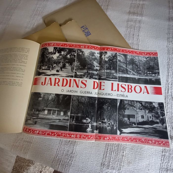 Quatro revistas da Câmara de Lisboa anos 40