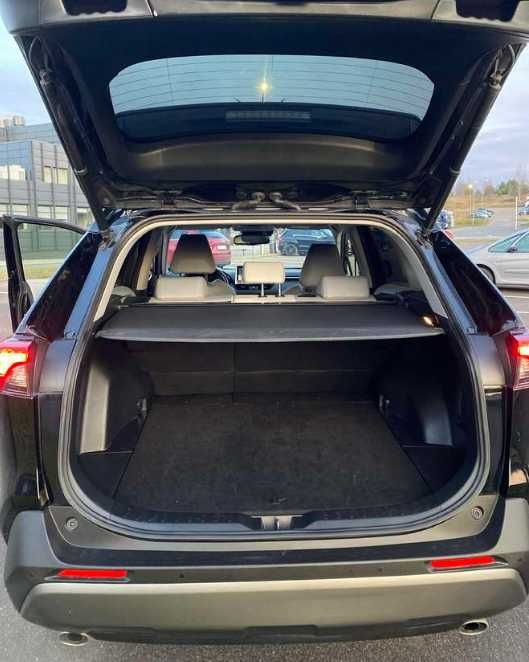 Toyota RAV4 2020 року