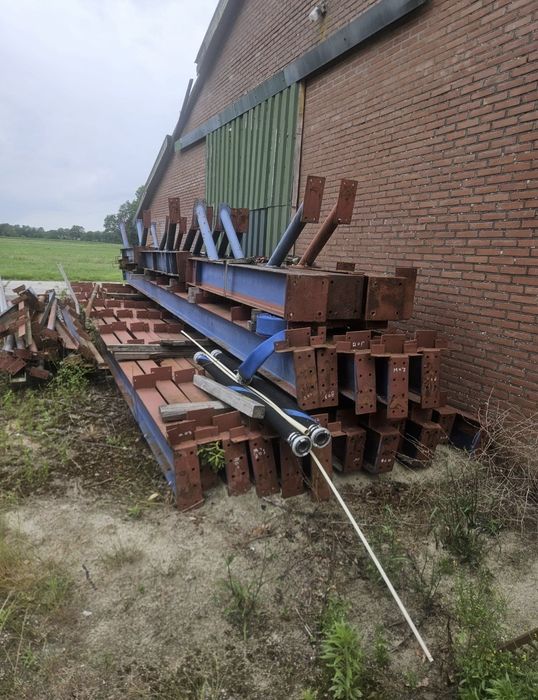 Konstrukcja Hali 800m2