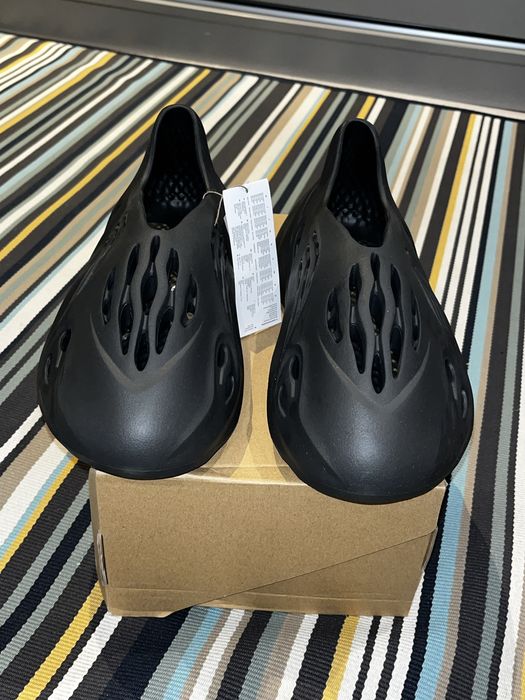 Yeezy Foam Runner onyx 43 EU