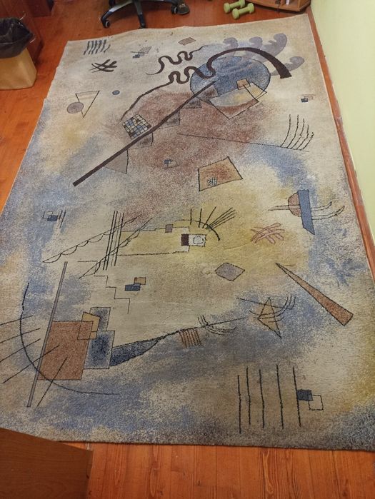 Килим   2*3м.  б / у.