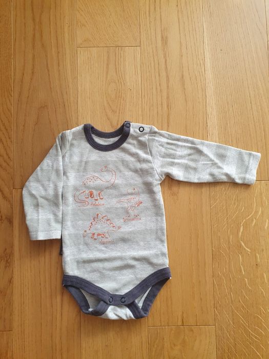 Body chłopięce dinozaury r. 68 Ewa Klucze