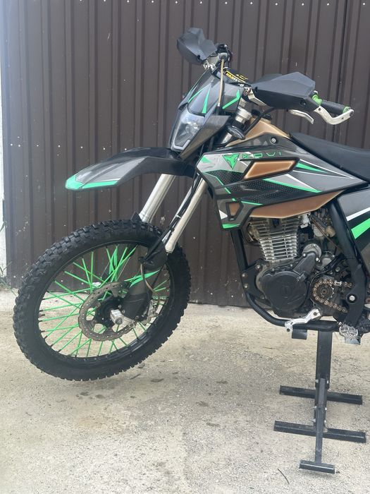 Kovi jnr 250 ковік мотоцикл ( не geon kaya ktm 300)
