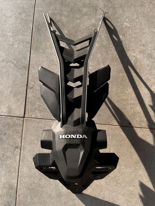 HONDA CB650R Ogon mocowanie tablicy rejestracyjnej