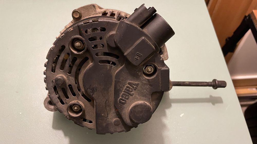 Alternador Citroën saxo gasolina