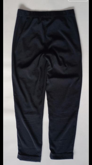 H&M spodnie fason luzny w pasie gumka kieszen