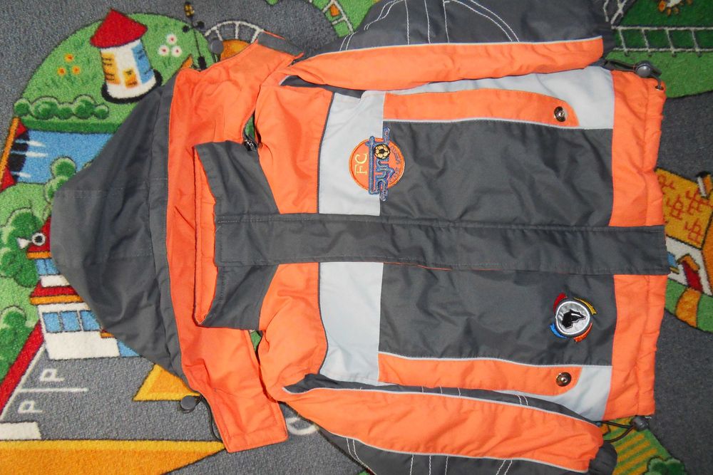 Kurtka rozmiar 98/104