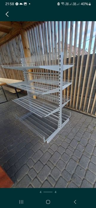 Regaly póki sklepowe