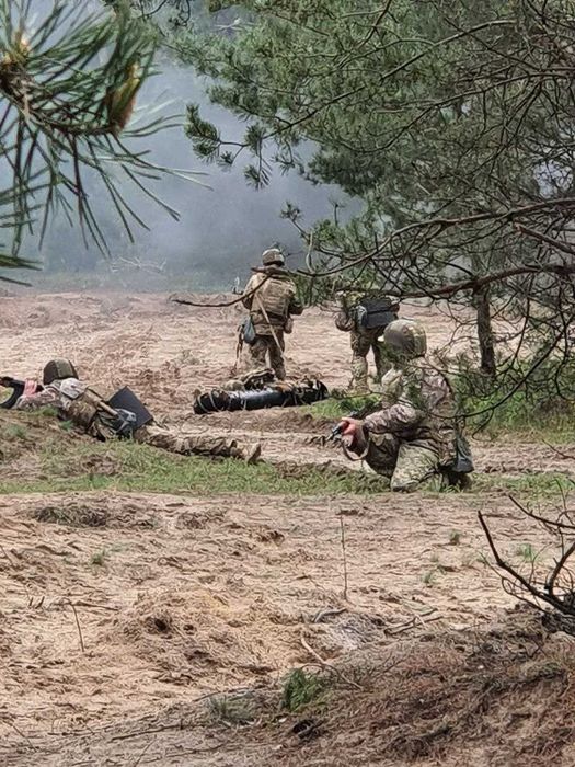 Пластикові евакуаційні ноші волокуші YUTA