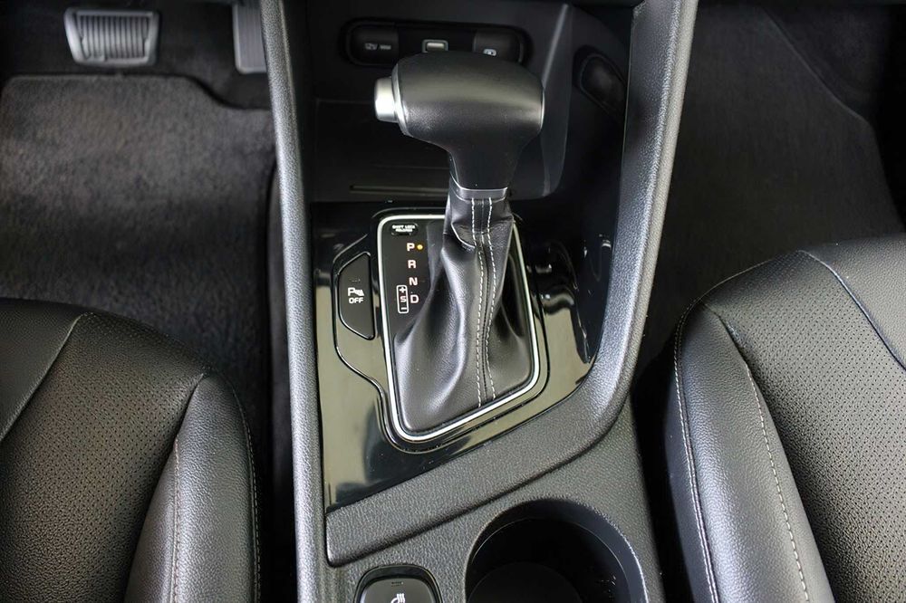 Kia Niro EX Premium      2022