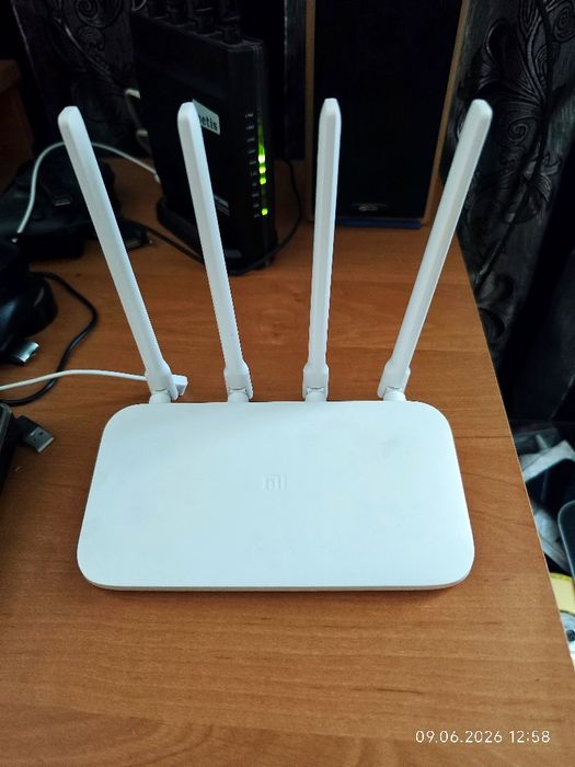 Роутер  Xiaomi Mi Router 4C