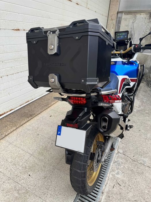 Honda CRF1000L Africa Twin Adventure Sports 30.º Aniversário (2018)