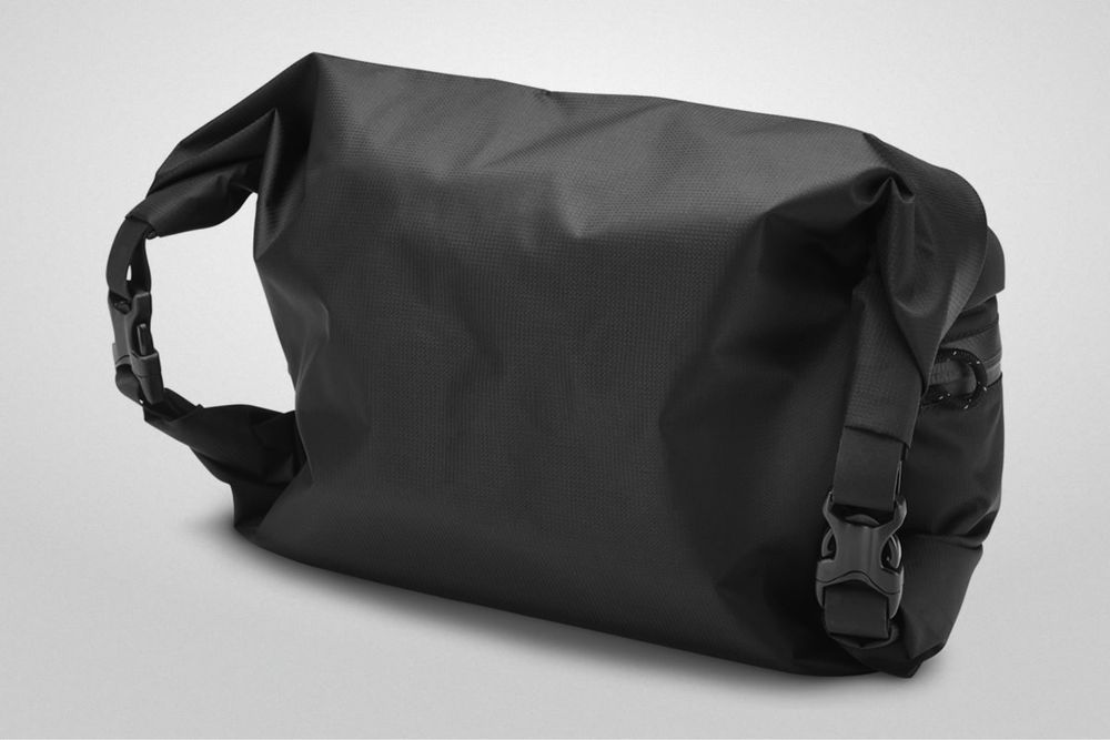 Specialized sakwa burra burra drypack bikepacking