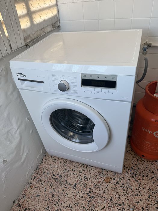 Máquina de Lavar Qilive 7kg | 1400 RPM