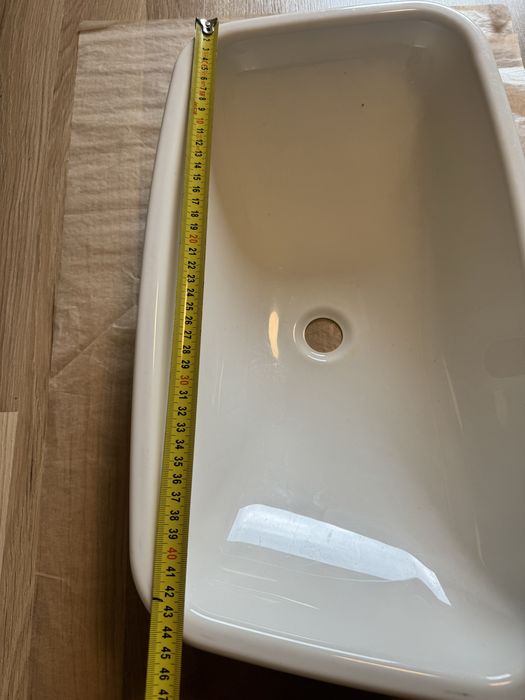 Umywalka do przyczepy kempingowej
