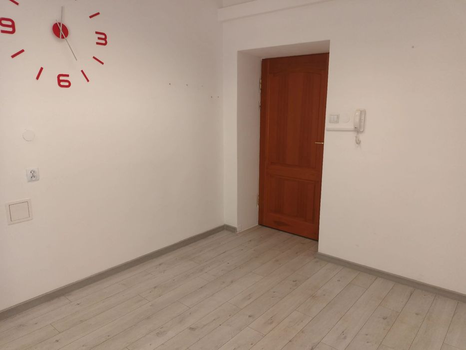 Lokal użytkowy 11 m- centrum Rzeszowa PKP