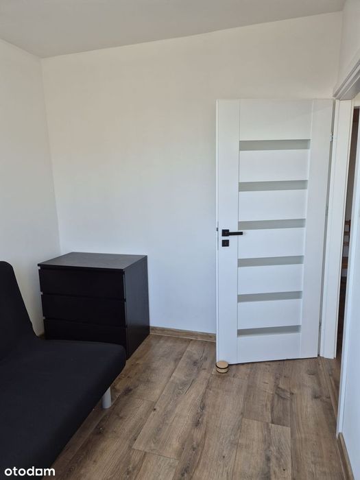 Mieszkanie w Gdyni z balkonem i garażem