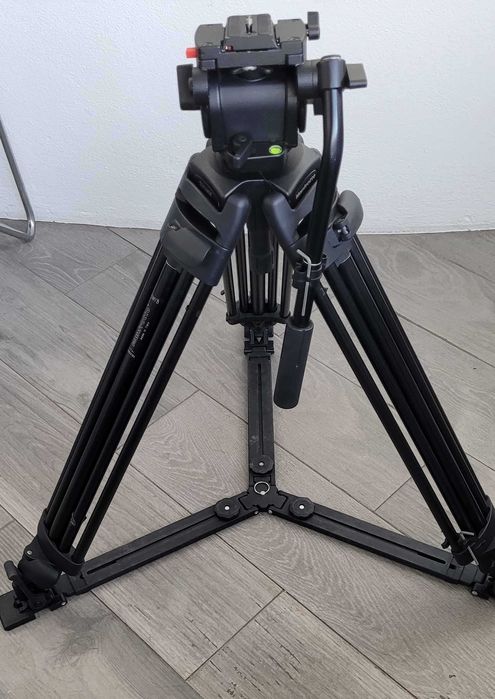 Tripé Vídeo Manfrotto 525MN