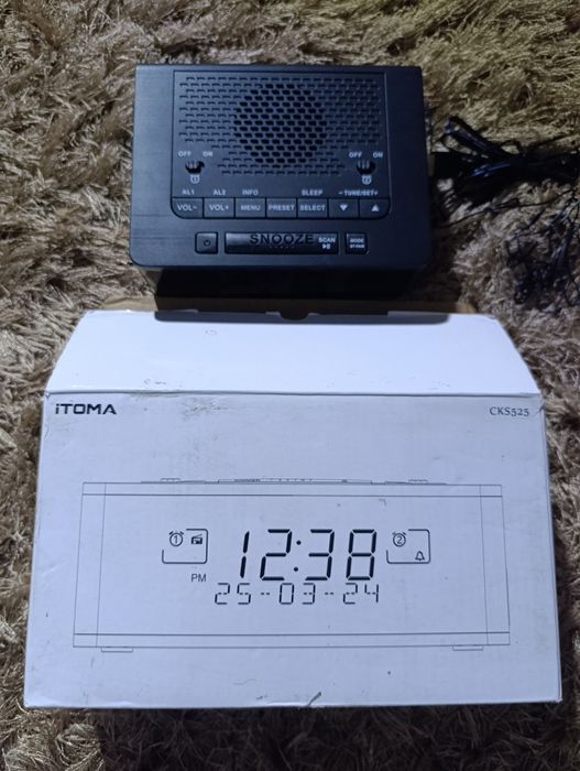 Радіо з Годинником та будильником від Usb
