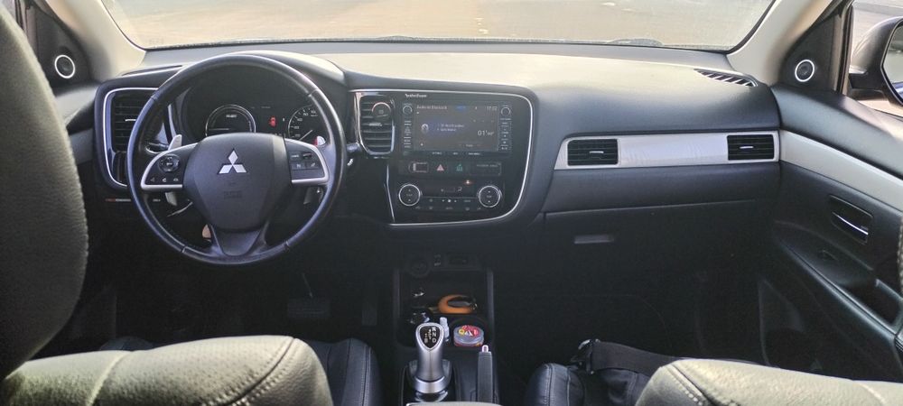 Mitsubishi Outlander PHEV 2014 - Revisão e inspeção feitas (02/Out/2026)