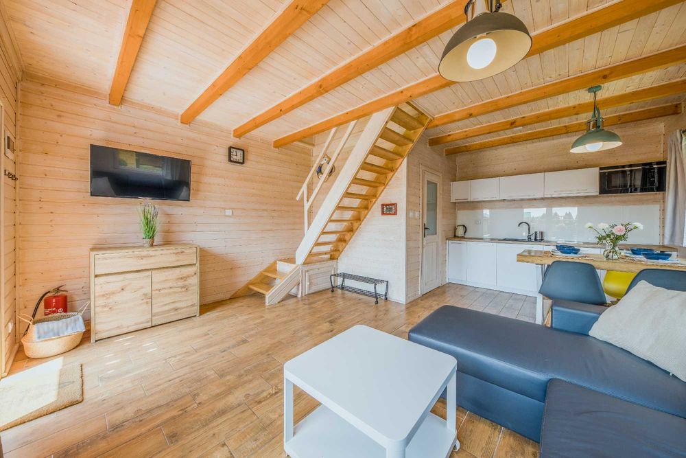 DOMKI DREWNIANE AHOI JANTAR domek Wakacje nad morzem MORZE gm Stegna