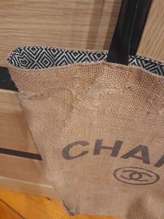 Torba chanel        .