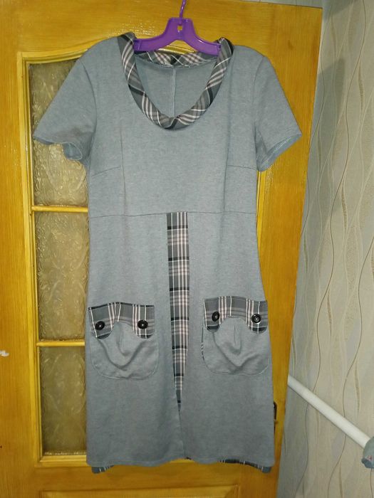 Сукня трикотажна на короткий рукав