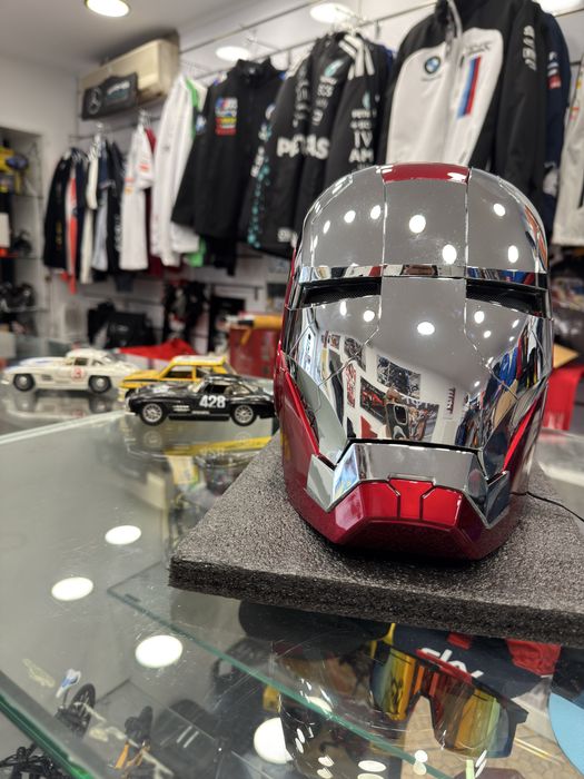 Mascara electronica Iron Man. Nova