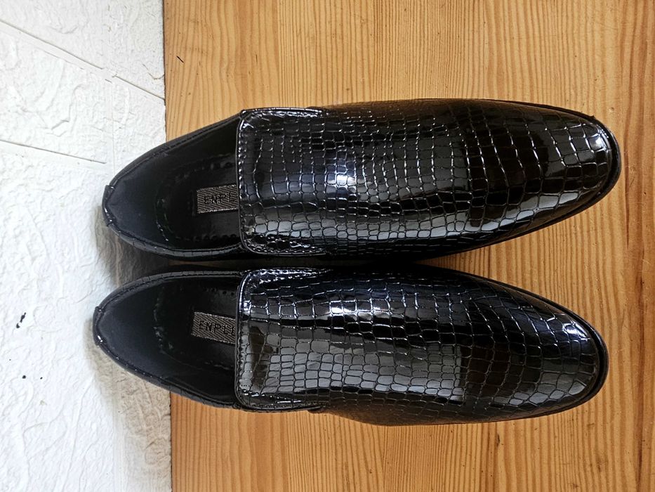 Buty eleganckie chłopięce r31