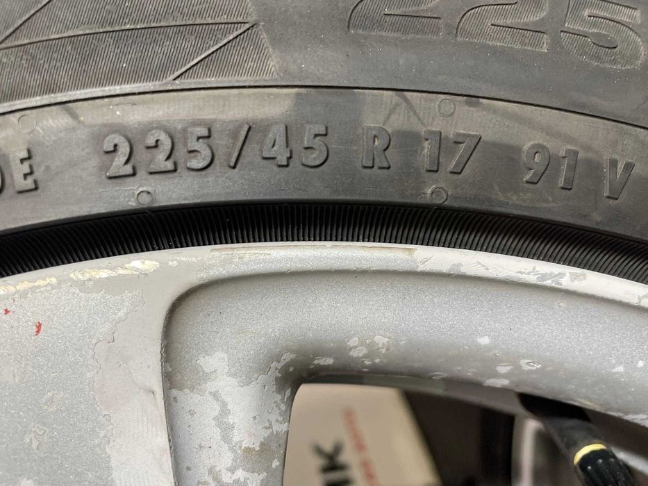 Jantes 17 com pneus BMW E90/E91/E92