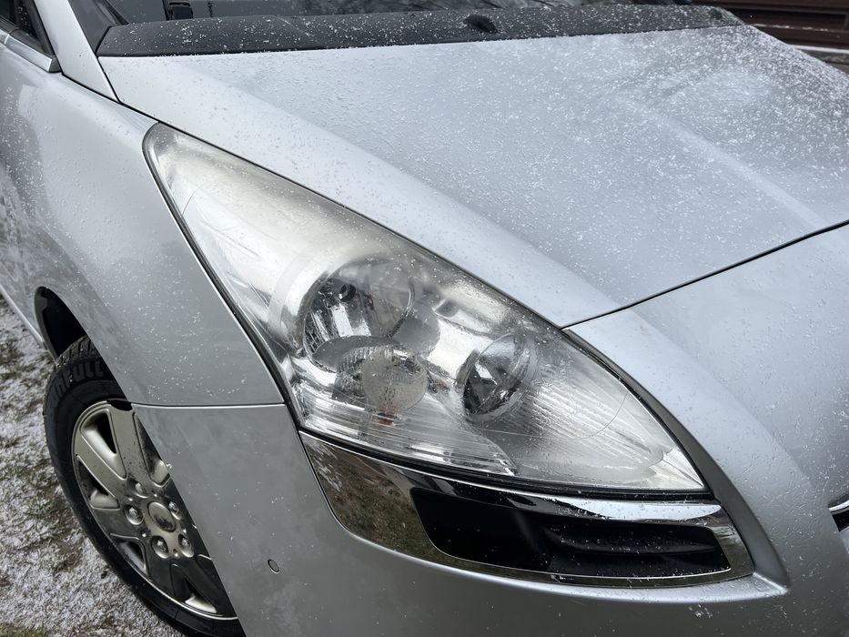 Фара ліва права  Peugeot 3008 5008 Фари Пежо 3008 5008