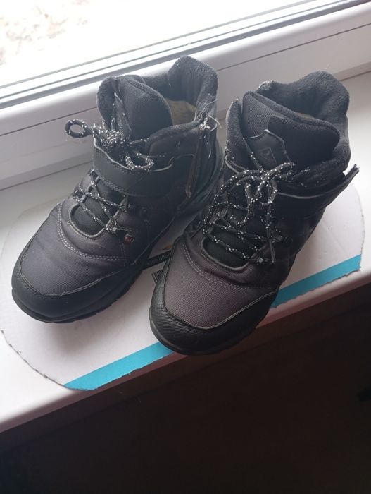 Ботінки теплі розмір 36, устілка 22см