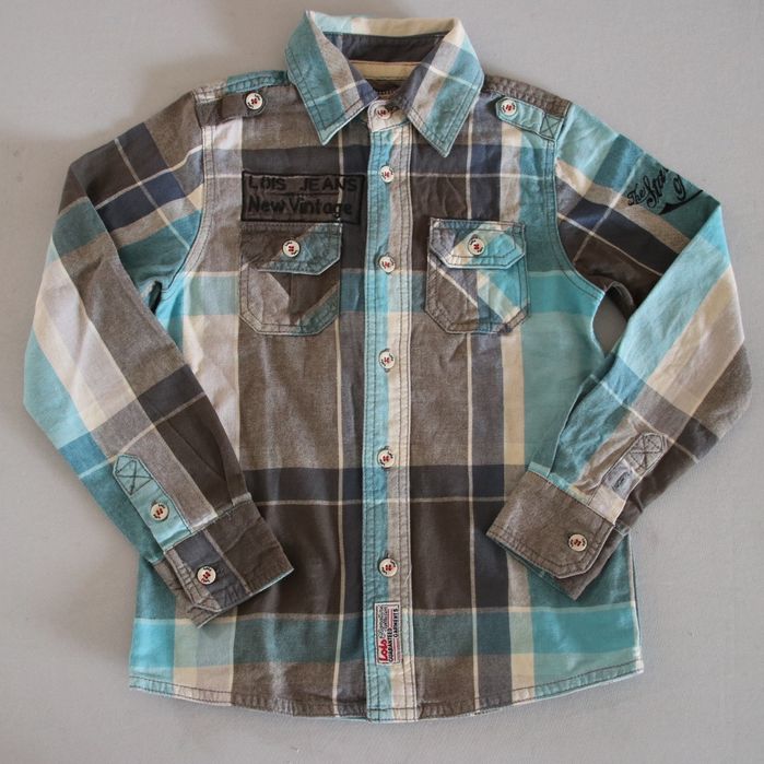 Camisas, menino, 6 anos.