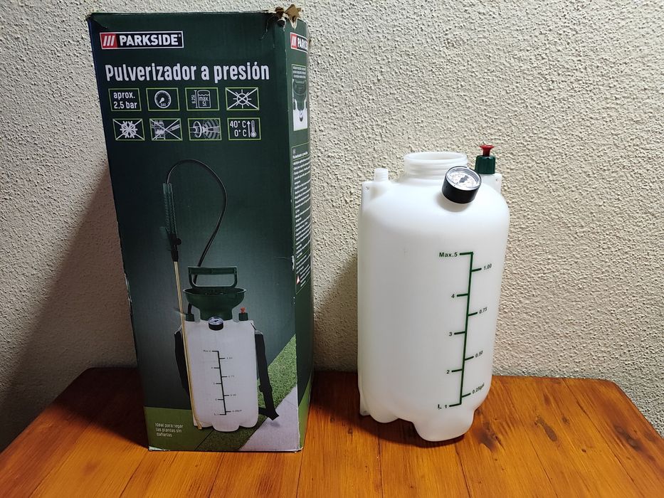 Pulverizador bomba de pressão com manómetro