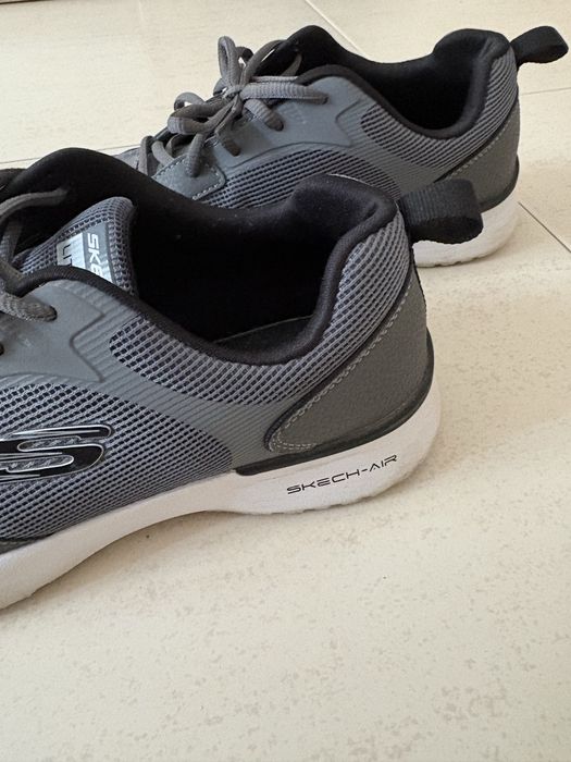 Ténis Skechers 41