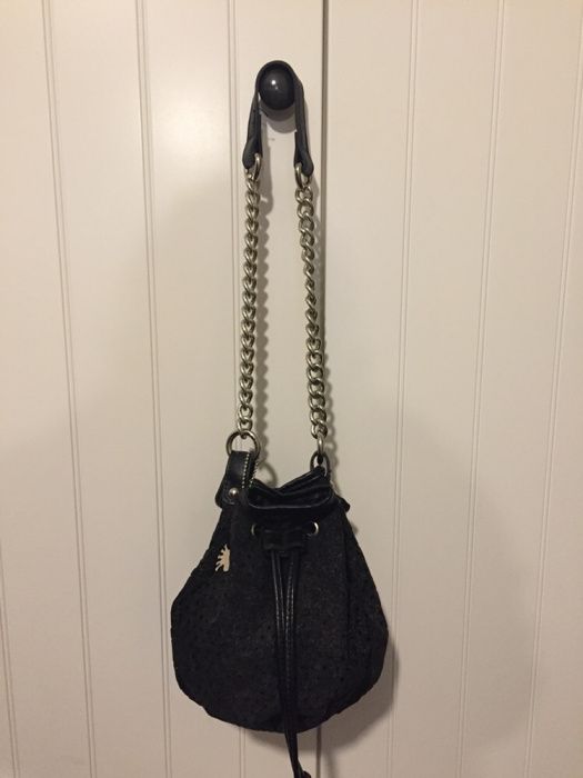 Mala Saco Mini | Pele Sintética c/ Corrente Prata | Nova a Estrear