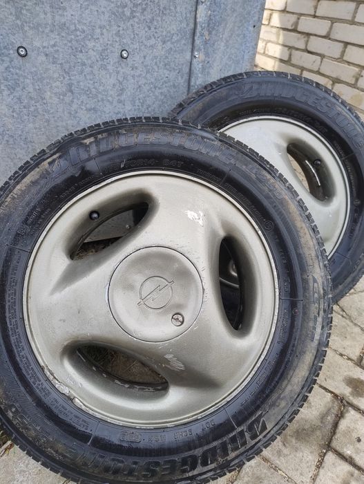 Продам шини   r14