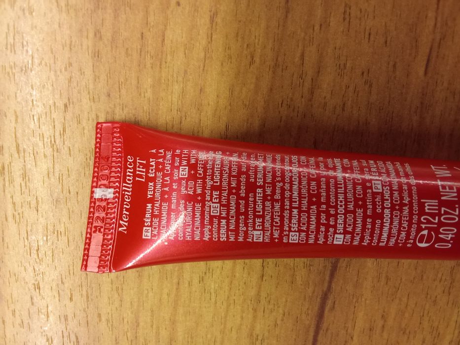 Nuxe Marveliance serum pod oczy