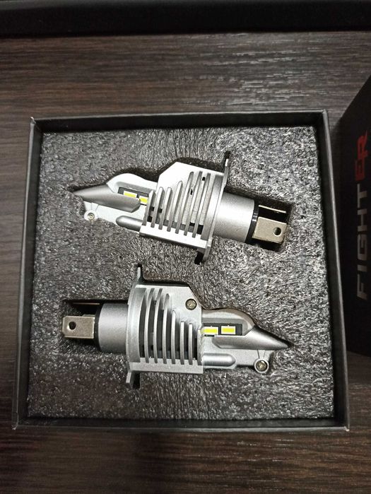 Світлодіодні LED лампи FIGHTER H4 для авто і Мото