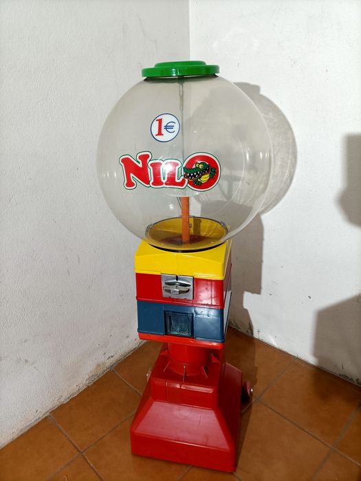 Máquina de bolas brindes