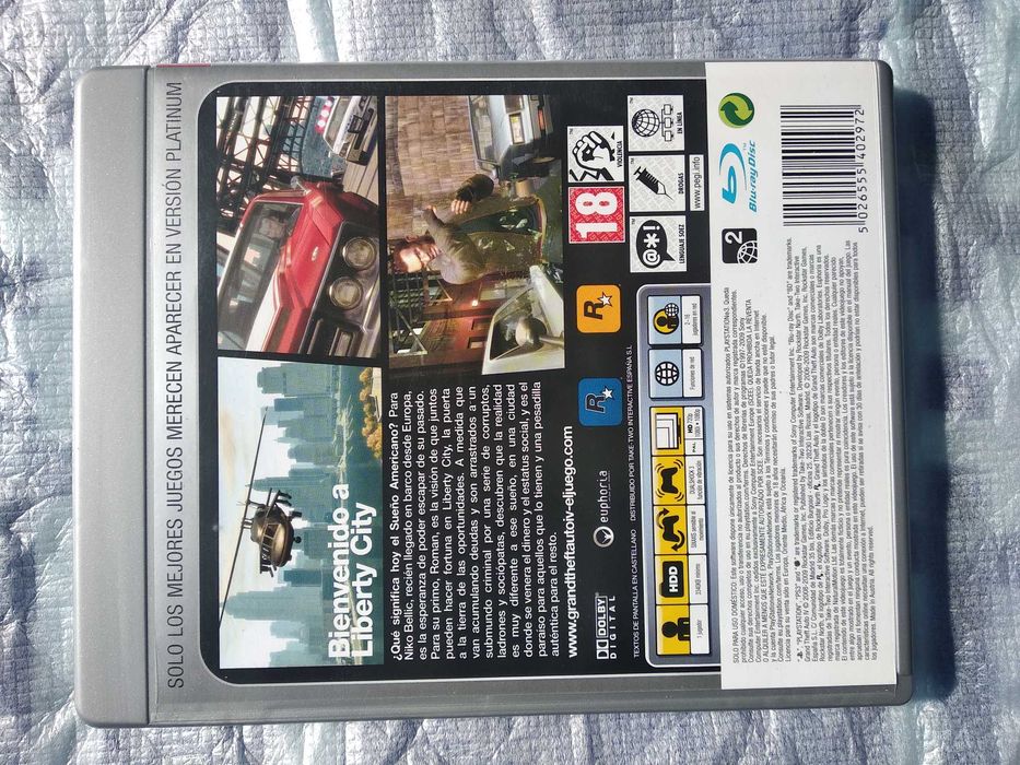 GTA 4 PS3 Platinum + Guia oficial em Espanhol